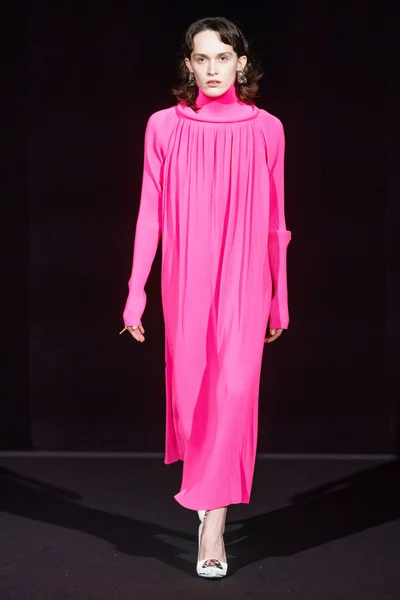 Look 56